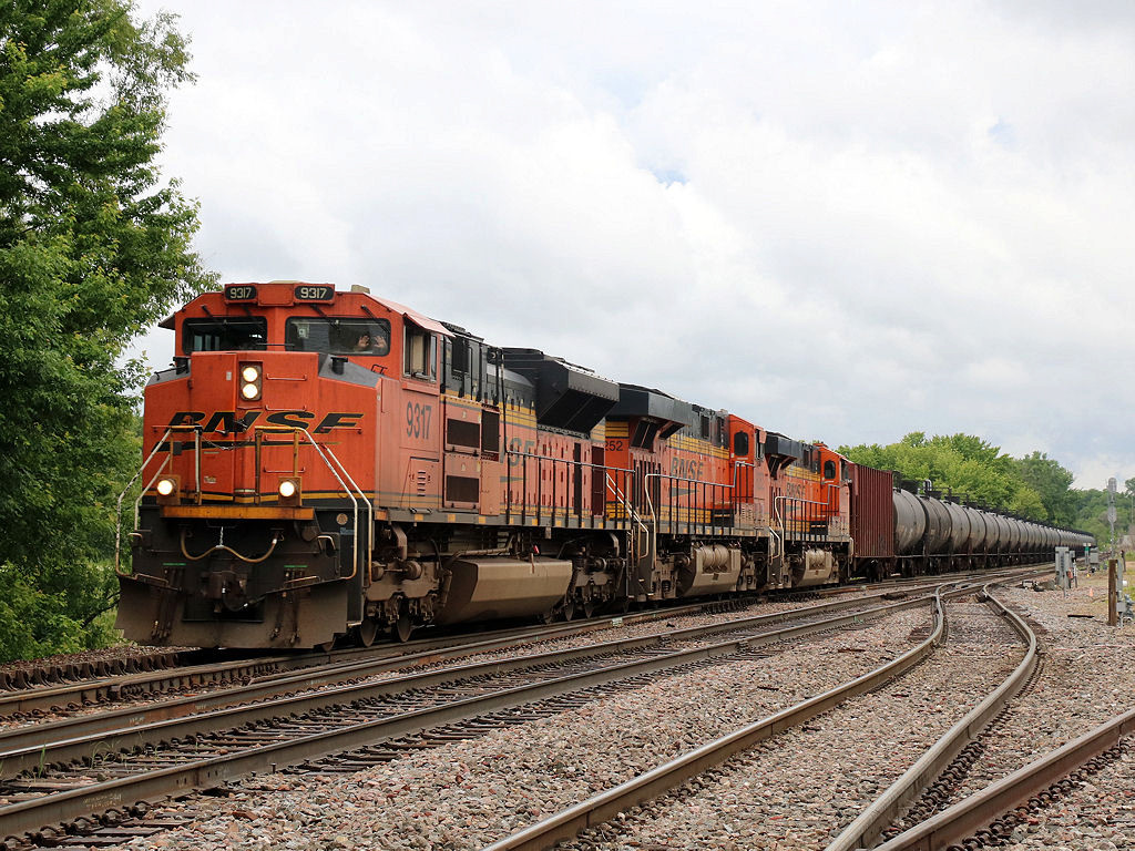 BNSF 9317